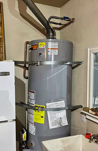 https://alexanderheightshotwater.com.au/uploads/2025/06/electric-hot-water-system-58767.jpg