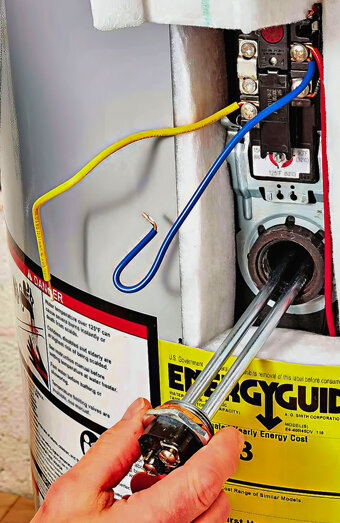https://alexanderheightshotwater.com.au/uploads/2025/06/hot-water-servicing-11836.jpg