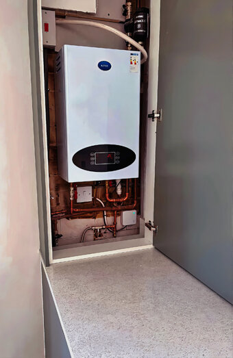 https://alexanderheightshotwater.com.au/uploads/2025/06/instant-hot-water-systems-44293.jpg